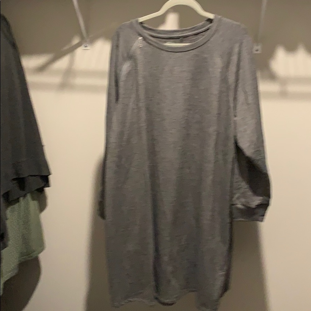 Sweatshirt dress